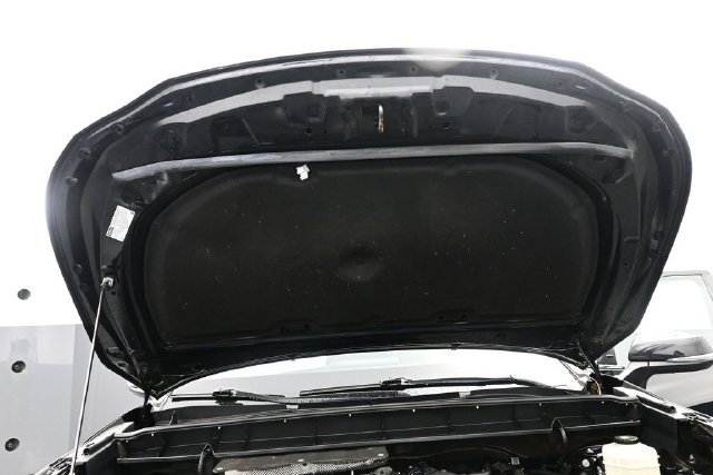 Used 2023 Toyota Highlander XLE AWD/4WD image 38