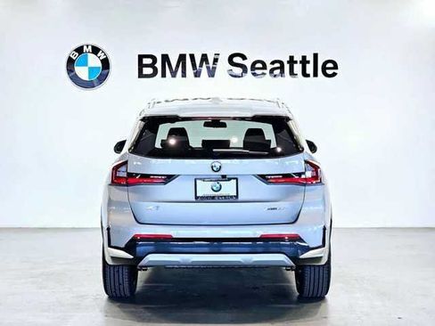 Used 2025 BMW X1 xDrive28i w/ Convenience Package AWD/4WD image 5