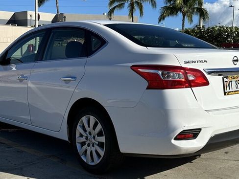 Used 2019 Nissan Sentra S FWD image 3