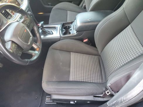 Used 2020 Dodge Charger R/T w/ Blacktop Package RWD image 15