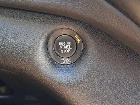 Used 2021 Jeep Cherokee Trailhawk w/ Trailer Tow Group image 29