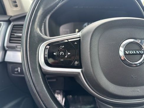 Used 2018 Volvo XC90 T5 Momentum w/ Convenience Package image 19