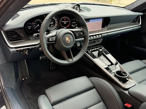 Certified 2025 Porsche 911 Turbo S image 4