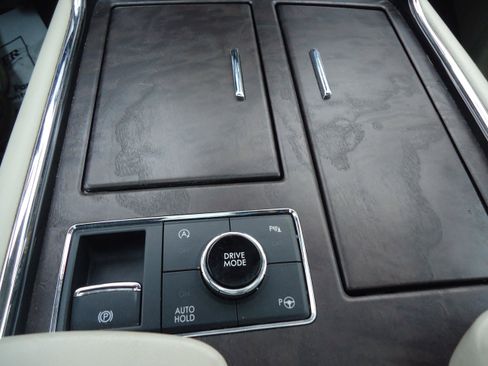 Used 2019 Lincoln Navigator L Reserve w/ Cargo Package image 25