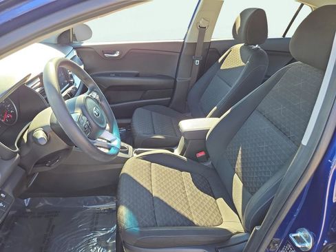 Used 2019 Kia Rio S w/ Technology Package image 11