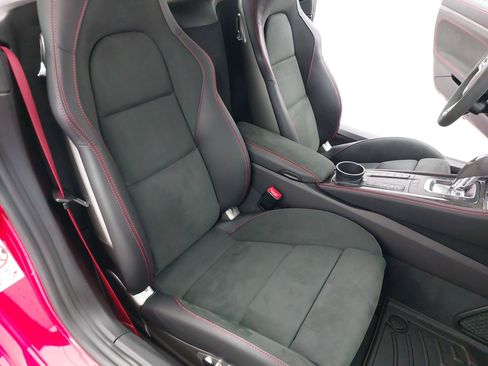 Certified 2024 Porsche 718 Cayman GTS RWD image 11