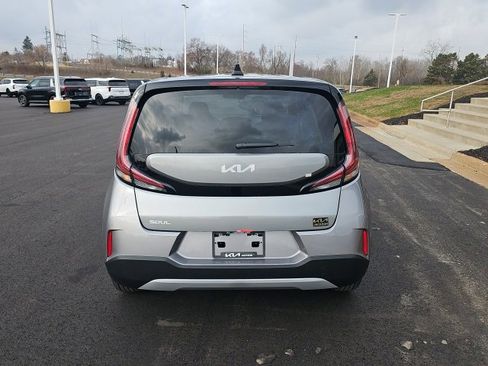 New 2025 Kia Soul LX image 3
