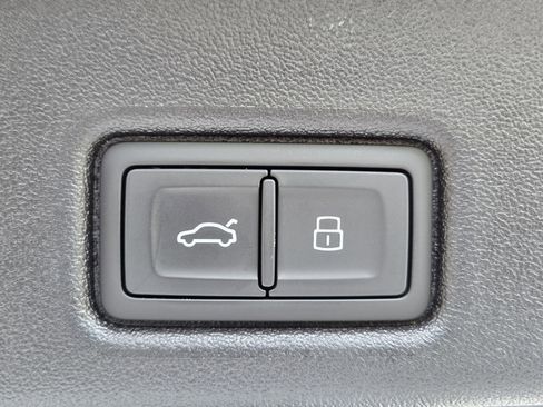 New 2025 Audi Q5 Premium AWD/4WD image 26