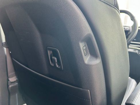 Used 2026 Kia Sportage SX image 47