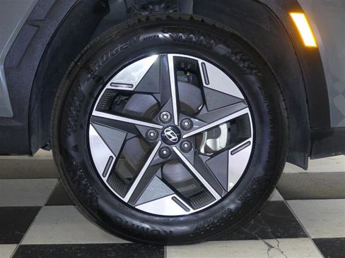 Used 2025 Hyundai Tucson SEL image 34