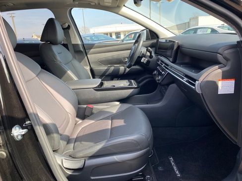 Certified 2025 Hyundai Tucson SEL AWD/4WD image 35
