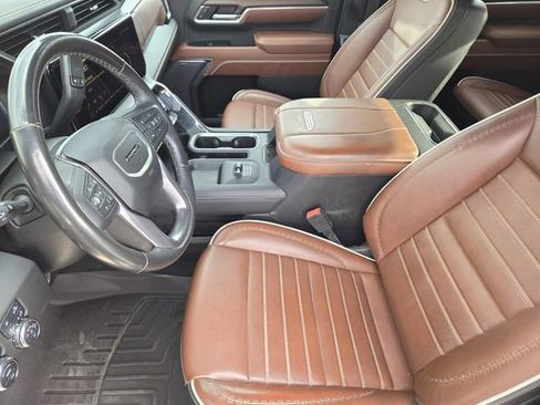 Used 2025 GMC Sierra 2500 Denali Ultimate image 14