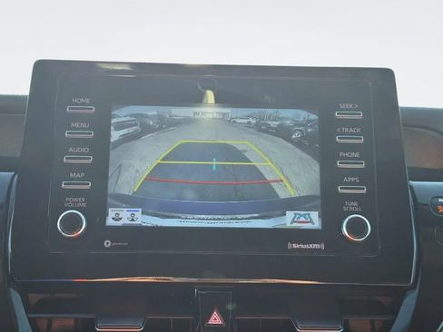 Used 2024 Toyota Camry SE w/ Convenience Package image 33