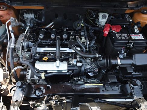 Used 2023 Nissan Kicks SR image 12