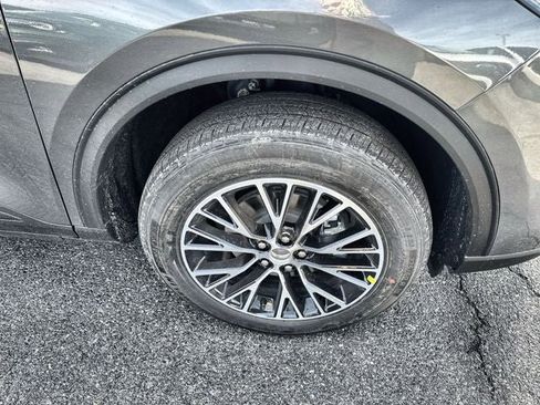 New 2026 Ford Escape SE image 10