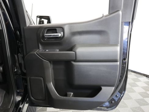 Used 2019 Chevrolet Silverado 1500 LT w/ All-Star Edition AWD/4WD image 22
