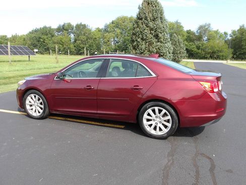 Used 2015 Chevrolet Malibu LT FWD image 11