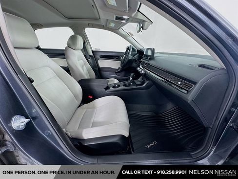 Used 2023 Honda Civic EX image 26