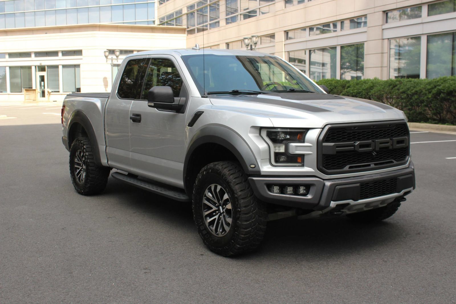 Used 2019 Ford F150 Raptor w/ Equipment Group 801A Mid AWD/4WD image 1