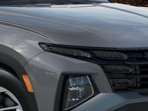 New 2026 Hyundai Tucson SE image 9