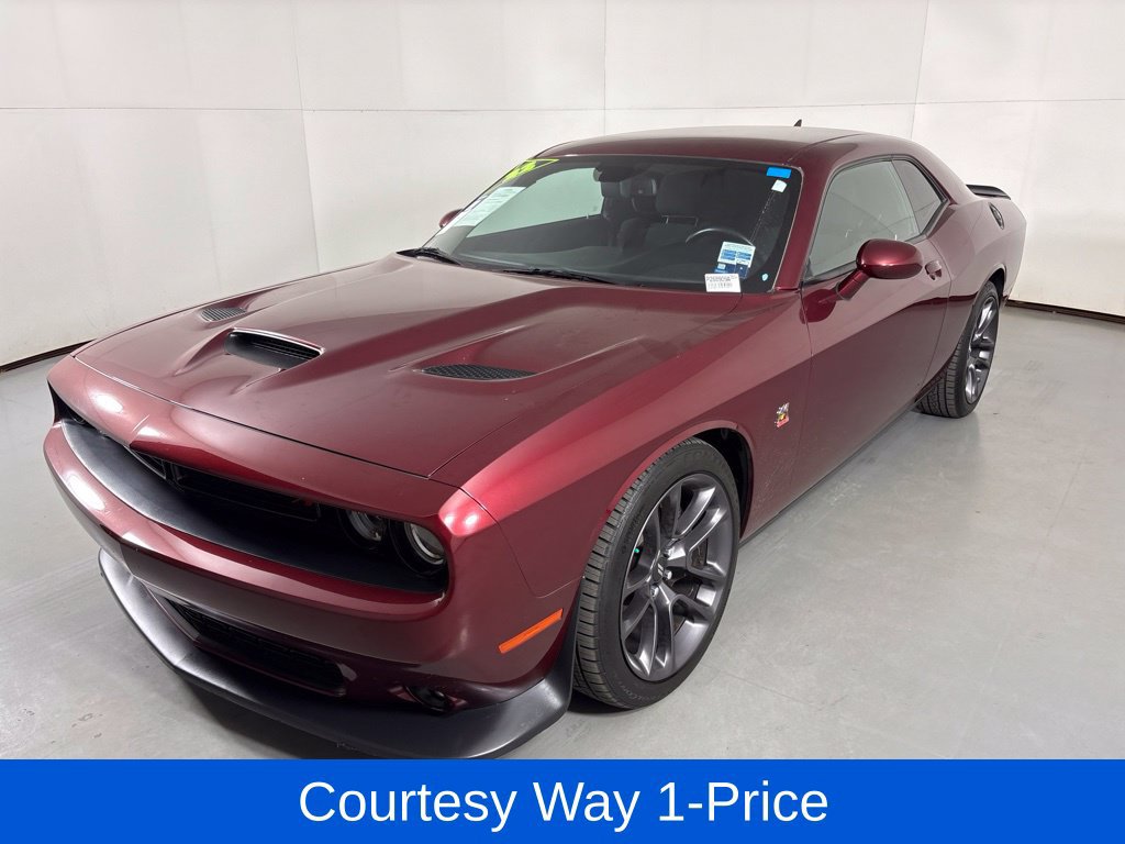 Used 2023 Dodge Challenger R/T Scat Pack RWD image 5
