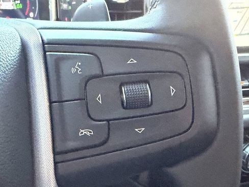 Used 2023 GMC Sierra 1500 Elevation RWD image 39