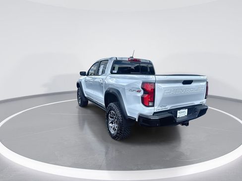 Used 2024 Chevrolet Colorado ZR2 w/ ZR2 Convenience Package III AWD/4WD image 6