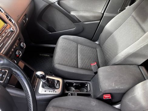 Used 2014 Volkswagen Tiguan S AWD/4WD image 18