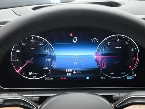 New 2026 Mercedes-Benz GLS 580 4MATIC image 9