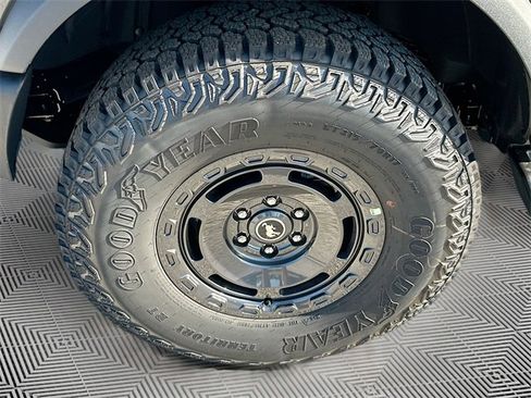 New 2025 Ford Bronco Outer Banks w/ Sasquatch Package image 20