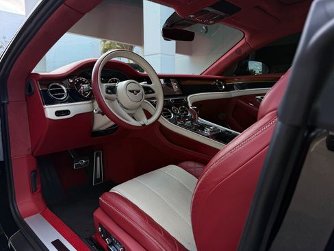 Used 2022 Bentley Continental GT AWD/4WD image 27