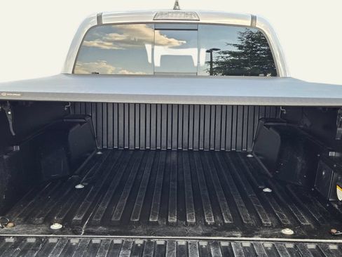 Used 2021 Toyota Tacoma TRD Sport RWD image 11