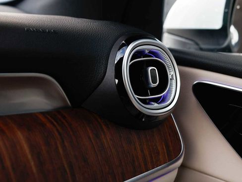 New 2026 Mercedes-Benz GLC 300 GLC 300 image 22