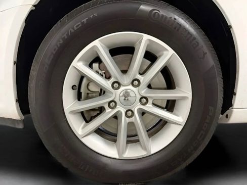 Used 2019 Dodge Grand Caravan SXT FWD image 25