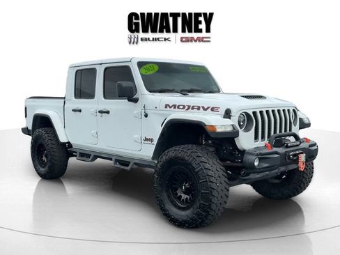 Used 2021 Jeep Gladiator Mojave AWD/4WD image 3