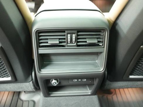 New 2026 Porsche Cayenne image 25