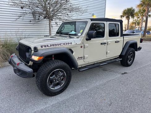 Used 2022 Jeep Gladiator Rubicon w/ Trailer Tow Package AWD/4WD image 2
