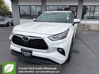 Used 2020 Toyota Highlander XLE