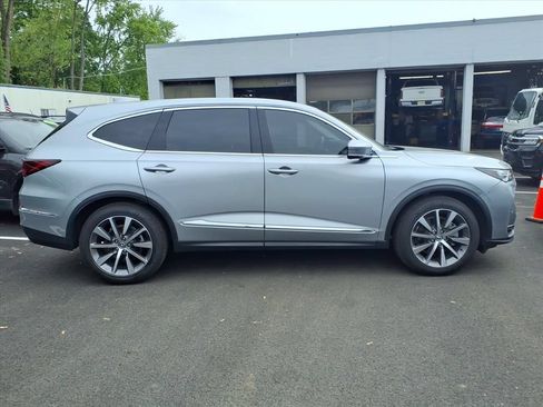 Used 2025 Acura MDX SH-AWD w/ Technology Package image 24