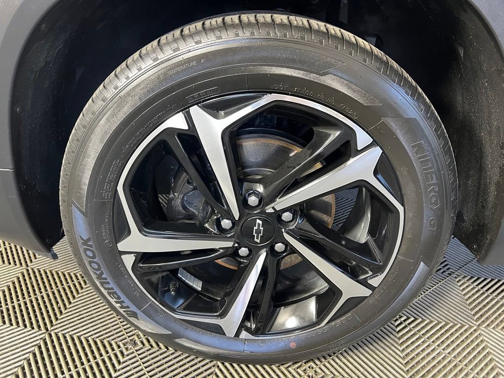 Certified 2023 Chevrolet TrailBlazer RS w/ Convenience Package FWD image 31