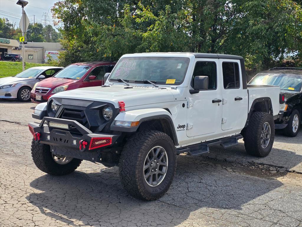 Used 2020 Jeep Gladiator Sport AWD/4WD image 2