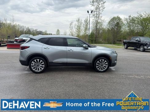 Used 2024 Chevrolet Blazer Premier AWD/4WD image 7