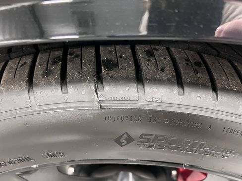 Used 2022 Dodge Challenger SRT Hellcat Redeye image 10