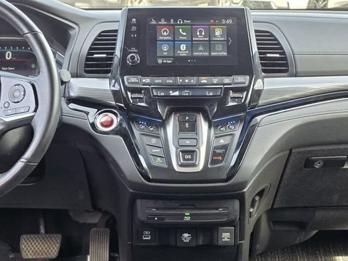 Used 2021 Honda Odyssey Elite image 9