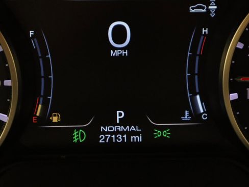 Used 2022 Maserati Levante GT image 45