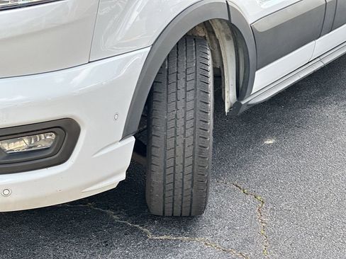 Used 2022 Ford Transit 350 XLT image 25