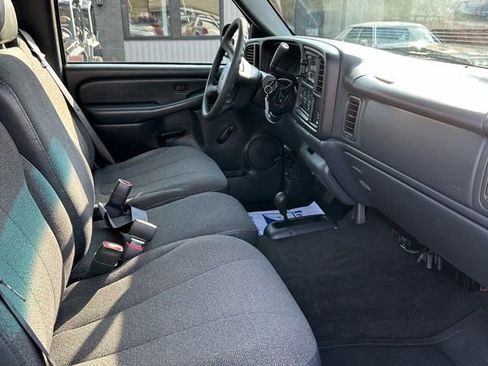 Used 2000 Chevrolet Silverado 1500 4x4 Regular Cab w/ Exterior Appearance Pkg image 10