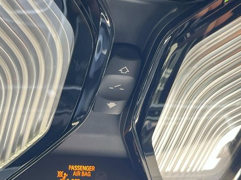 Used 2024 BMW X5 xDrive40i w/ Executive Package AWD/4WD image 39