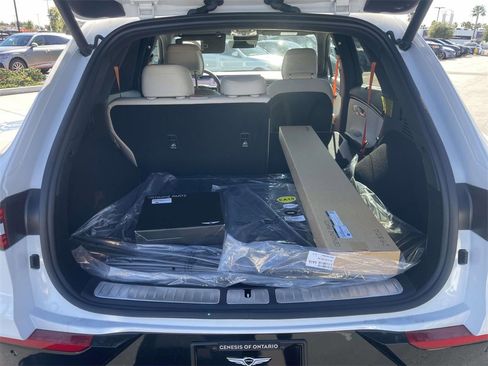 New 2026 Genesis GV70 3.5T Sport Prestige image 25