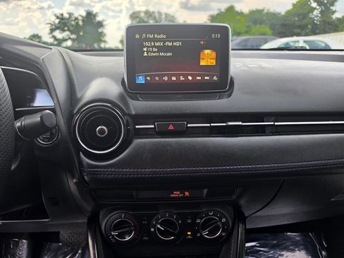 Used 2017 Toyota Yaris iA FWD image 27